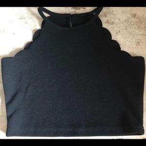 SHEIN Girls Scallop Edge Keyhole Back Halter Top